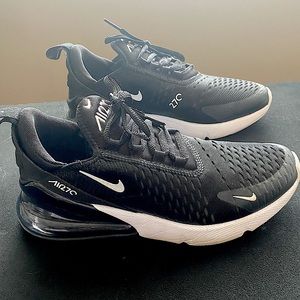 Nike Airmax 270 Sneakers- Black